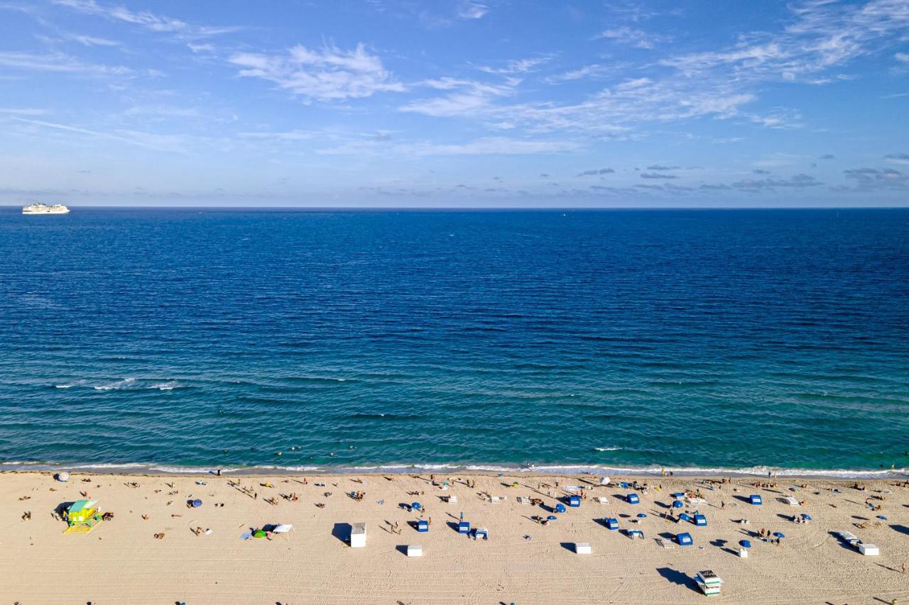 Modern Ocean Drive Condo In The Heart Of Sobe! Miami Beach Exteriör bild